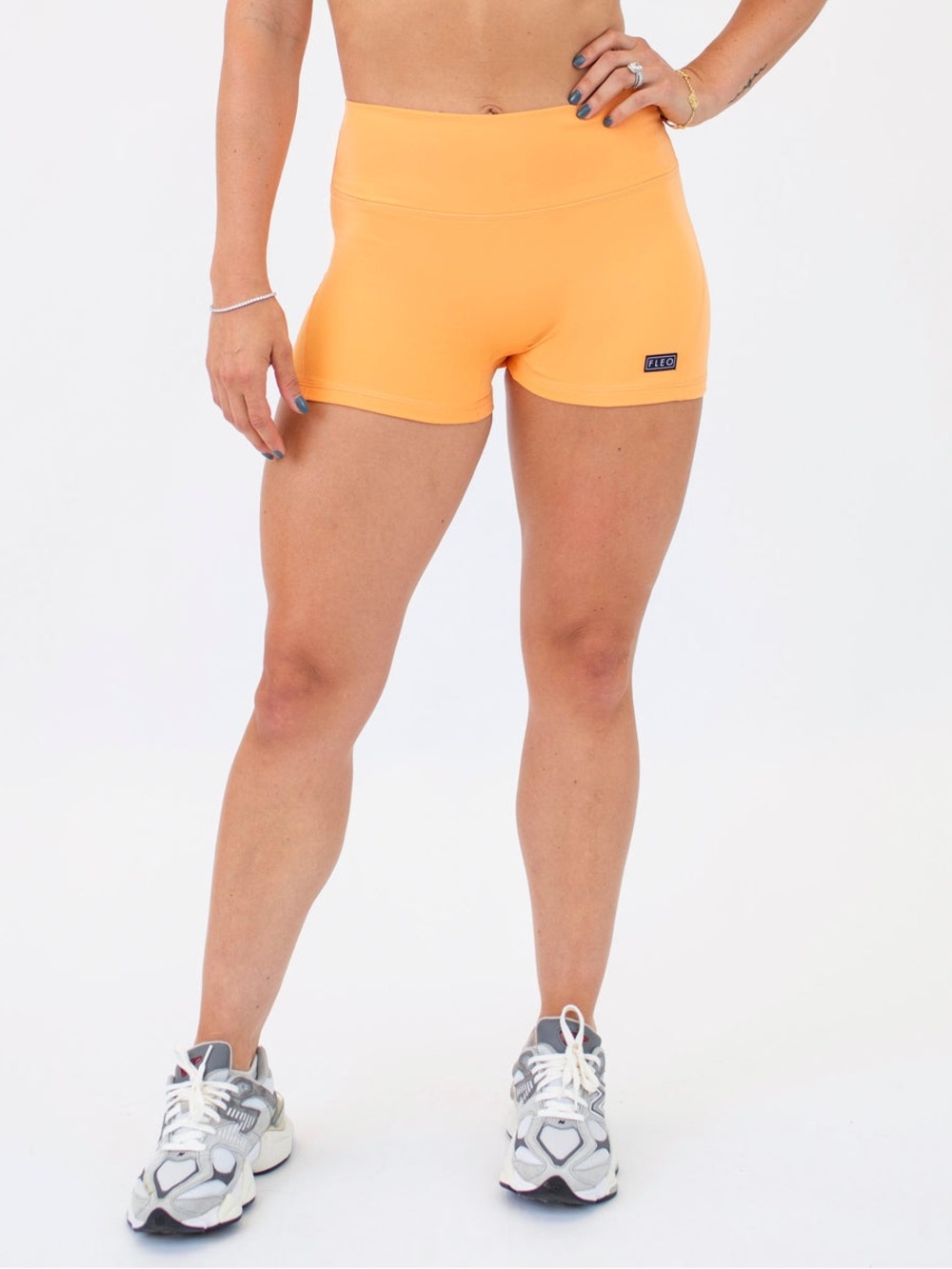 Apex Contour Short 3.25" - No Front Seam - Mid Rise